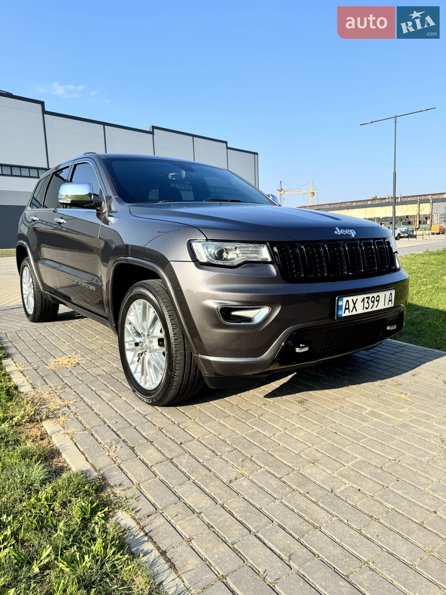 2018 Jeep Grand Cherokee - мініатюра 28