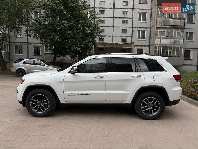 Внедорожник / Кроссовер Jeep Grand Cherokee 2019 в Ромнах фото 5 Внедорожник / Кроссовер Jeep Grand Cherokee 2019 в Ромнах