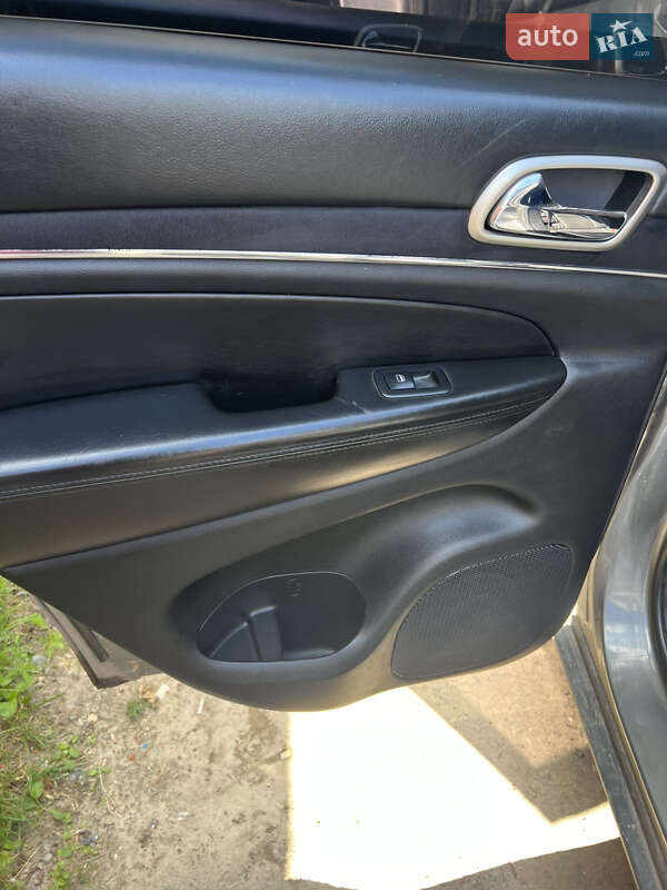 Позашляховик / Кросовер Jeep Grand Cherokee 2011 в Харкові