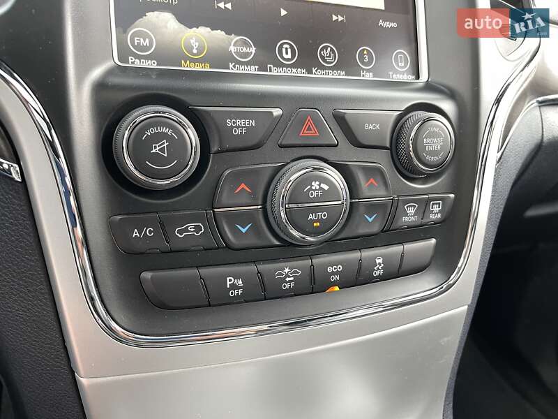 Внедорожник / Кроссовер Jeep Grand Cherokee 2015 в Киеве фото 22 Внедорожник / Кроссовер Jeep Grand Cherokee 2015 в Киеве