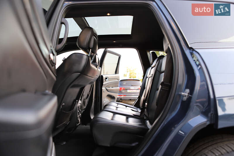 Внедорожник / Кроссовер Jeep Grand Cherokee 2020 в Дрогобыче