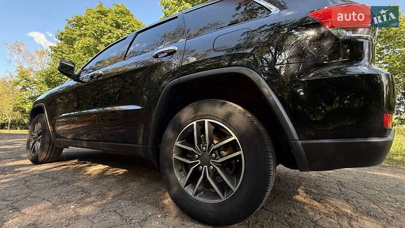 Внедорожник / Кроссовер Jeep Grand Cherokee 2018 в Лозовой