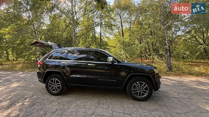 Внедорожник / Кроссовер Jeep Grand Cherokee 2018 в Лозовой