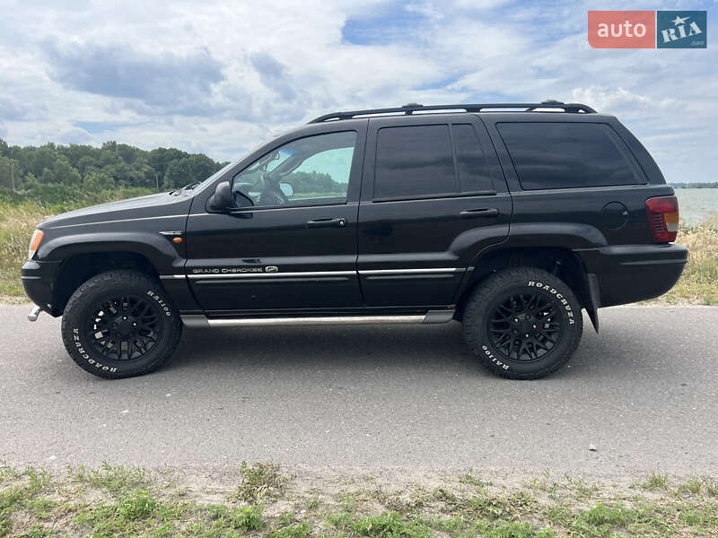 Внедорожник / Кроссовер Jeep Grand Cherokee 2004 в Каменец-Подольском