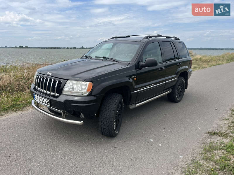 Внедорожник / Кроссовер Jeep Grand Cherokee 2004 в Каменец-Подольском