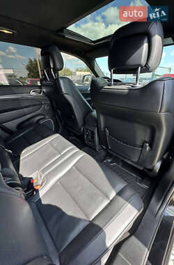 Внедорожник / Кроссовер Jeep Grand Cherokee 2014 в 