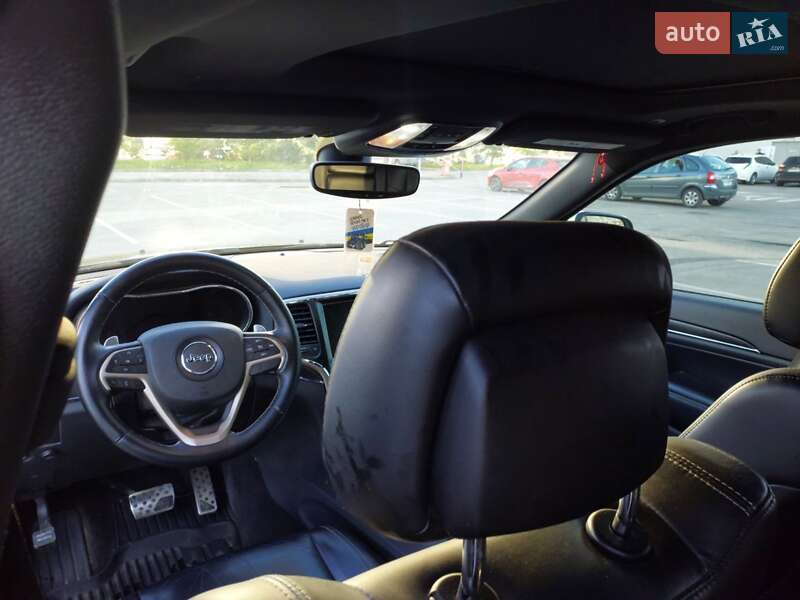 Внедорожник / Кроссовер Jeep Grand Cherokee 2016 в Ивано-Франковске фото 5 Внедорожник / Кроссовер Jeep Grand Cherokee 2016 в Ивано-Франковске