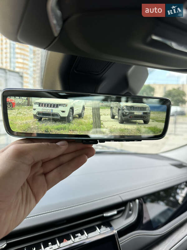 Внедорожник / Кроссовер Jeep Grand Cherokee 2022 в Киеве