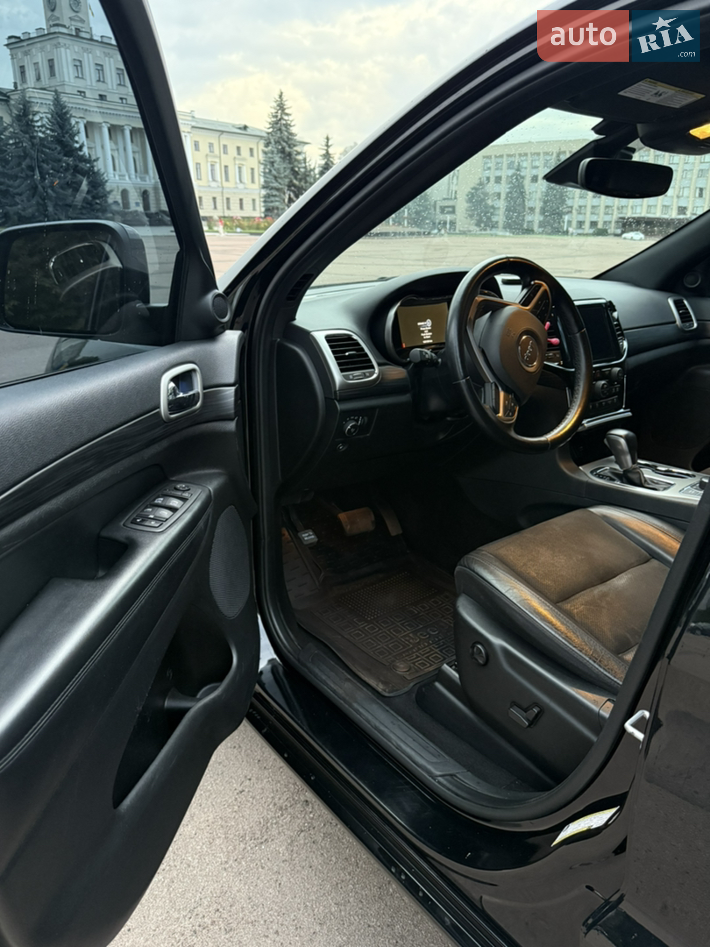2022 Jeep Grand Cherokee - мініатюра 14