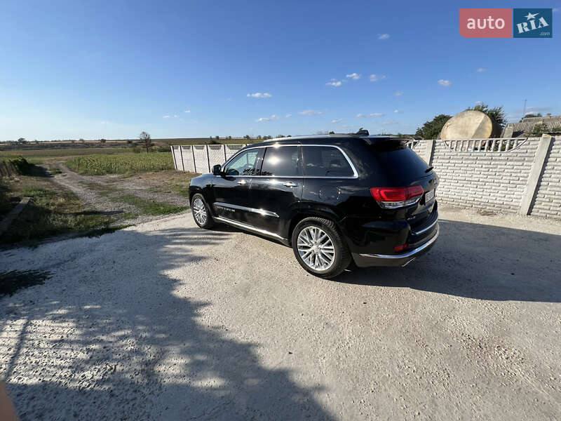 Внедорожник / Кроссовер Jeep Grand Cherokee 2017 в Кривом Роге