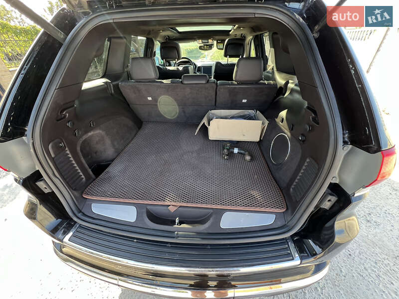 Внедорожник / Кроссовер Jeep Grand Cherokee 2017 в Кривом Роге