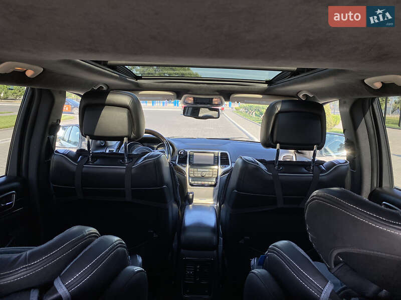 Внедорожник / Кроссовер Jeep Grand Cherokee 2011 в Измаиле