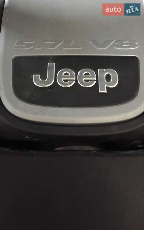 Внедорожник / Кроссовер Jeep Grand Cherokee 2004 в Ивано-Франковске