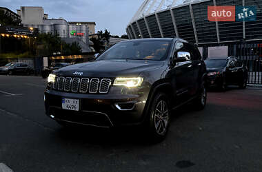 Внедорожник / Кроссовер Jeep Grand Cherokee 2018 в Киеве