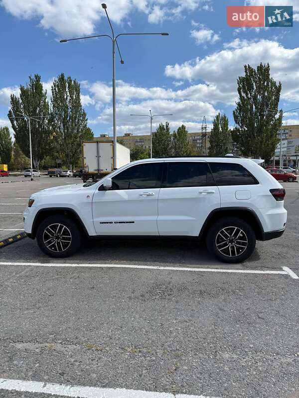 Внедорожник / Кроссовер Jeep Grand Cherokee 2021 в Каменском фото 6 Внедорожник / Кроссовер Jeep Grand Cherokee 2021 в Каменском