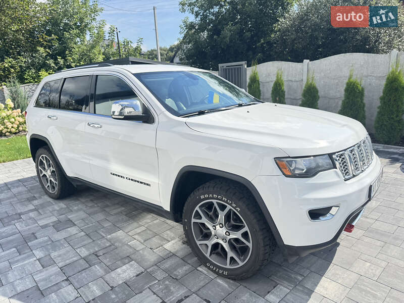 Позашляховик / Кросовер Jeep Grand Cherokee 2019 в Києві