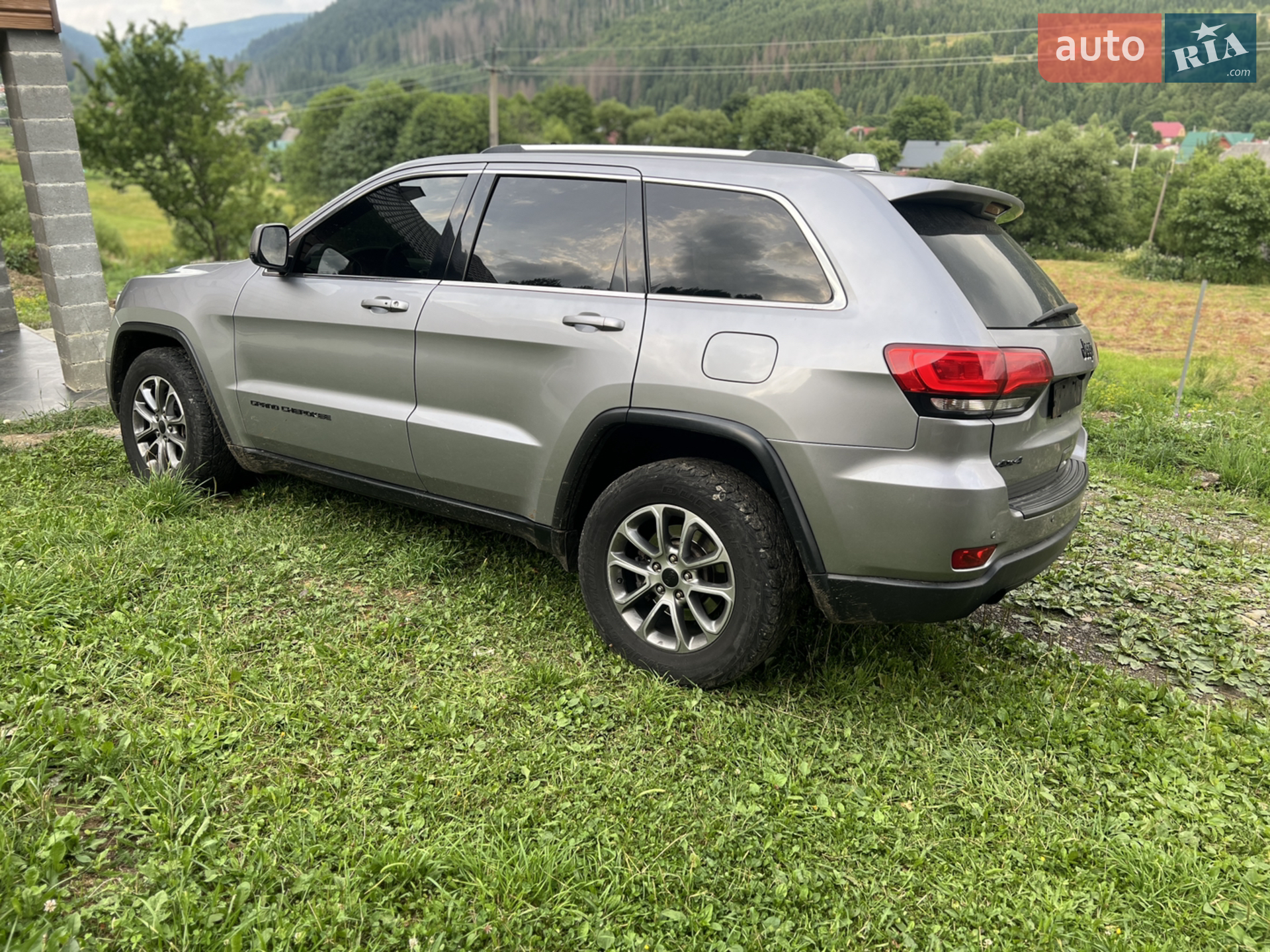 2013 Jeep Grand Cherokee - мініатюра 3