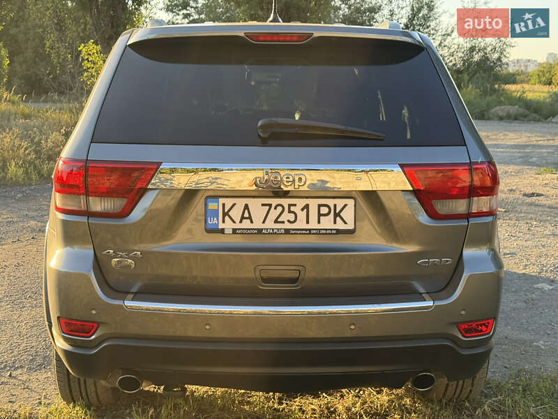 Внедорожник / Кроссовер Jeep Grand Cherokee 2011 в Киеве
