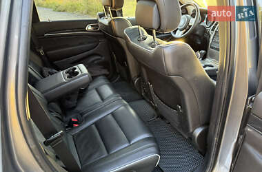 Позашляховик / Кросовер Jeep Grand Cherokee 2011 в 