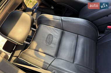 Позашляховик / Кросовер Jeep Grand Cherokee 2011 в 
