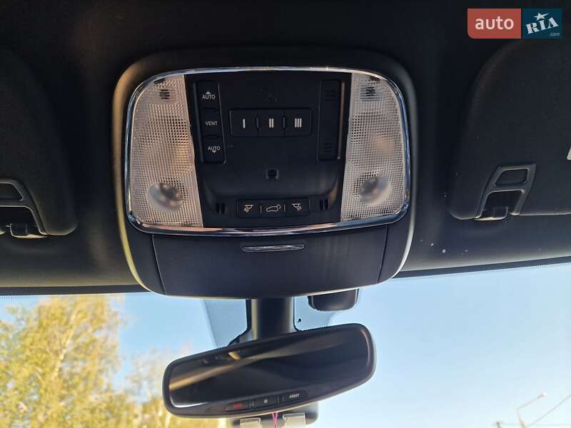 Внедорожник / Кроссовер Jeep Grand Cherokee 2022 в Харькове