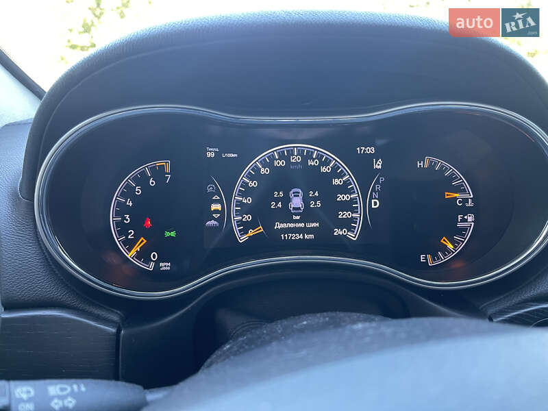 Внедорожник / Кроссовер Jeep Grand Cherokee 2018 в Киеве