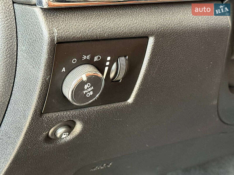 Внедорожник / Кроссовер Jeep Grand Cherokee 2011 в Одессе