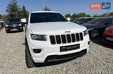 Внедорожник / Кроссовер Jeep Grand Cherokee 2015 в 