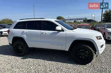 Внедорожник / Кроссовер Jeep Grand Cherokee 2015 в 