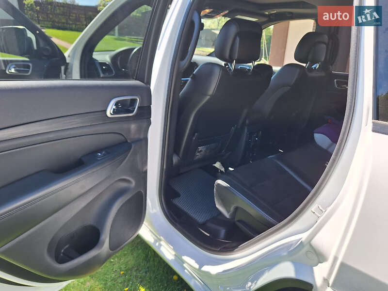 Внедорожник / Кроссовер Jeep Grand Cherokee 2018 в Киеве