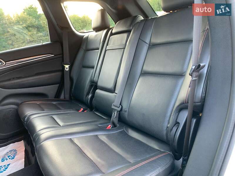 Внедорожник / Кроссовер Jeep Grand Cherokee 2016 в Виннице