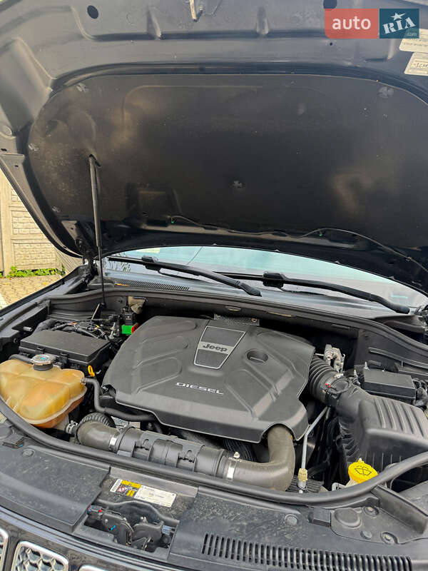 Внедорожник / Кроссовер Jeep Grand Cherokee 2014 в Ужгороде фото 11 Внедорожник / Кроссовер Jeep Grand Cherokee 2014 в Ужгороде