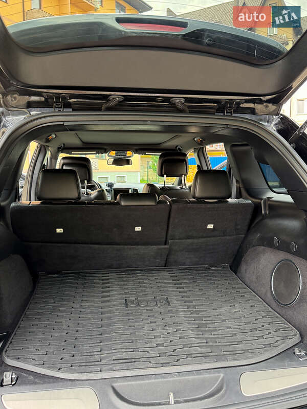 Внедорожник / Кроссовер Jeep Grand Cherokee 2014 в Ужгороде фото 17 Внедорожник / Кроссовер Jeep Grand Cherokee 2014 в Ужгороде