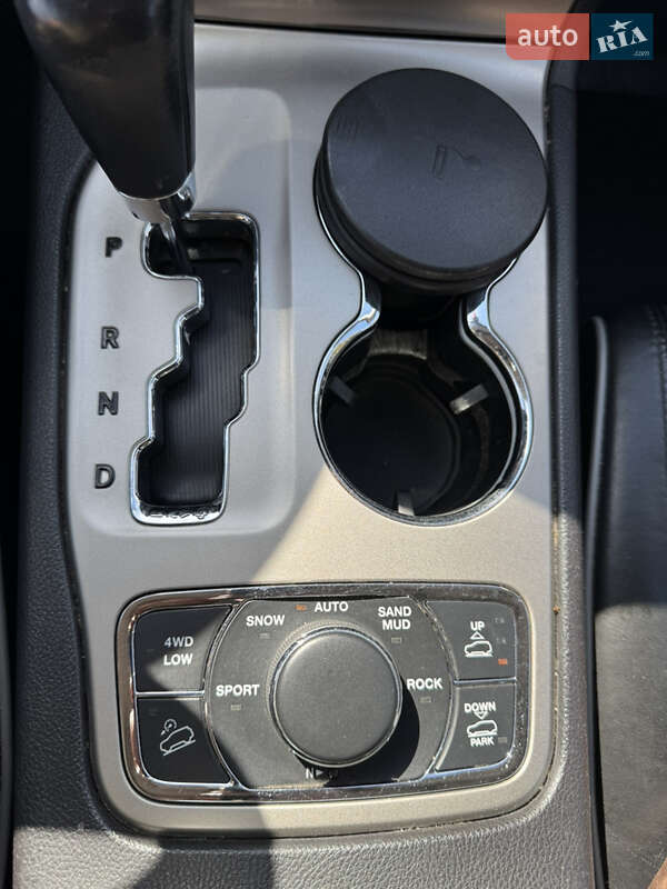 Позашляховик / Кросовер Jeep Grand Cherokee 2012 в Києві фото 24 Позашляховик / Кросовер Jeep Grand Cherokee 2012 в Києві