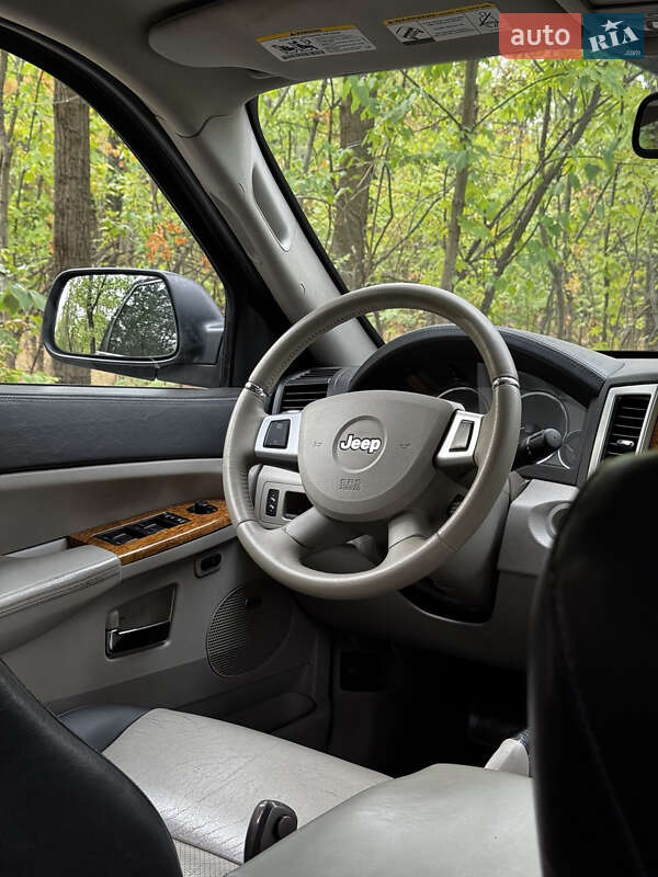 Внедорожник / Кроссовер Jeep Grand Cherokee 2008 в Запорожье