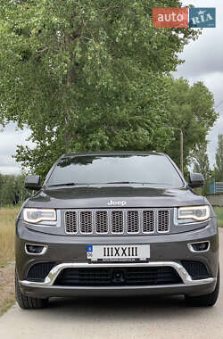 Внедорожник / Кроссовер Jeep Grand Cherokee 2015 в Коростене