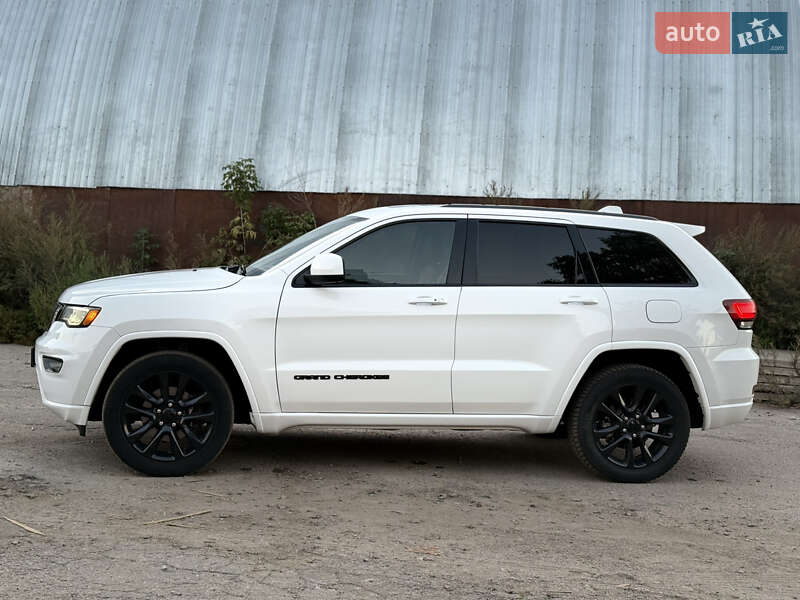 Внедорожник / Кроссовер Jeep Grand Cherokee 2019 в Харькове