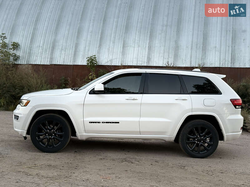 Внедорожник / Кроссовер Jeep Grand Cherokee 2019 в Харькове