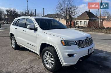 Внедорожник / Кроссовер Jeep Grand Cherokee 2017 в 