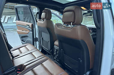 Внедорожник / Кроссовер Jeep Grand Cherokee 2020 в 
