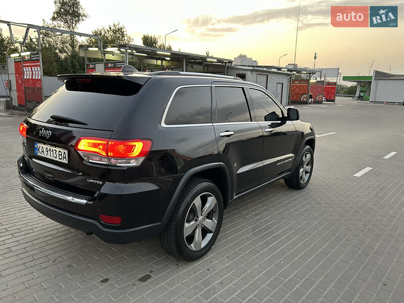 Позашляховик / Кросовер Jeep Grand Cherokee 2016 в Києві