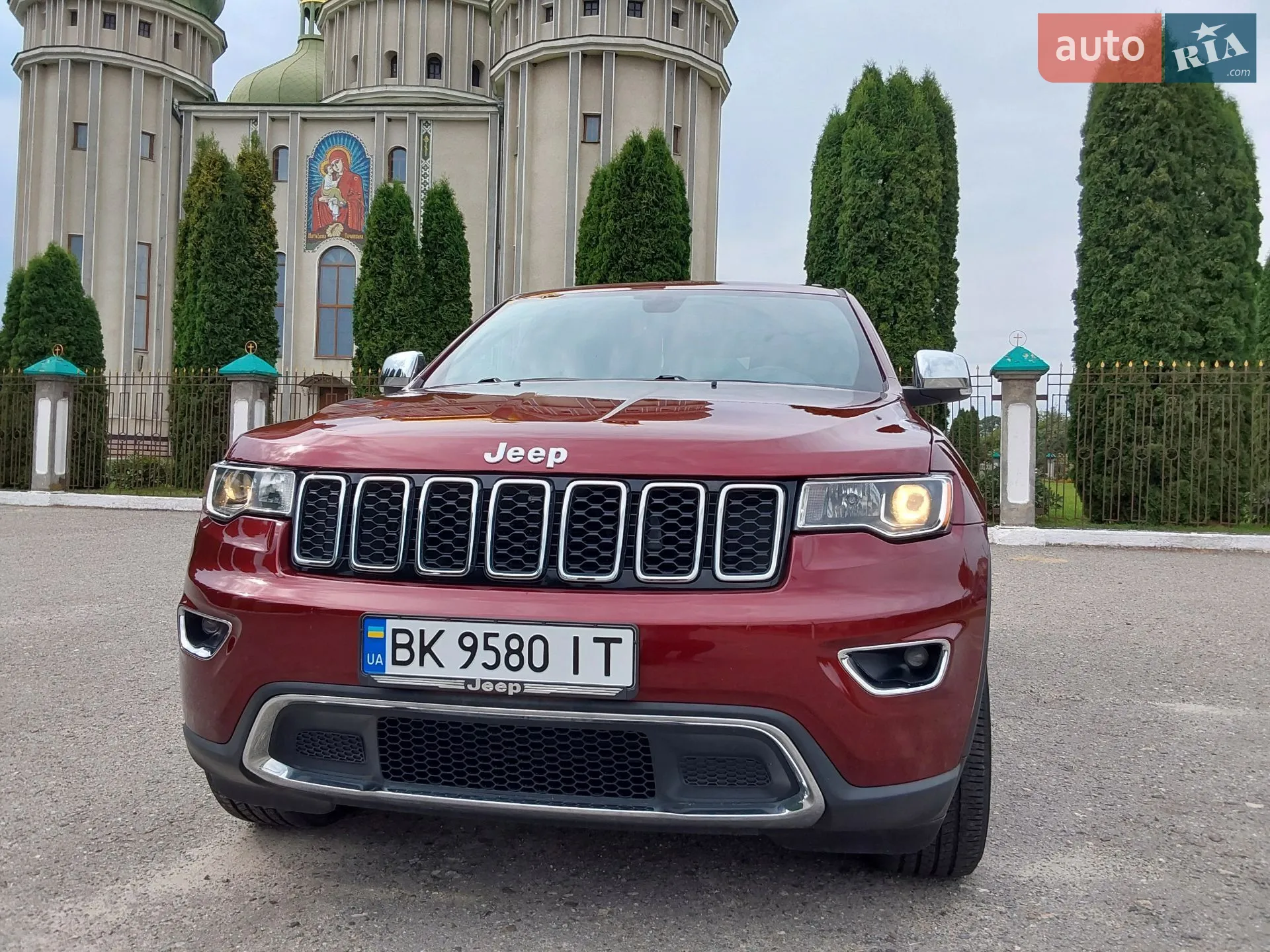 2020 Jeep Grand Cherokee - фото 1