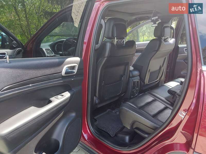 Внедорожник / Кроссовер Jeep Grand Cherokee 2020 в Дубно