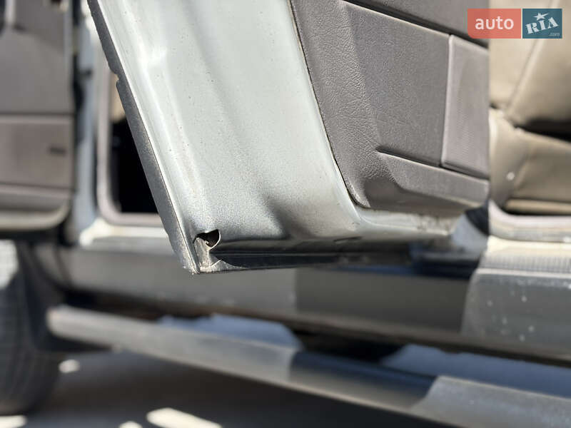 Внедорожник / Кроссовер Jeep Grand Cherokee 1993 в Днепре