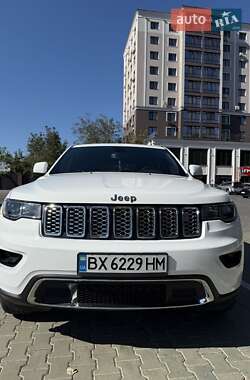 Внедорожник / Кроссовер Jeep Grand Cherokee 2022 в Хмельницком