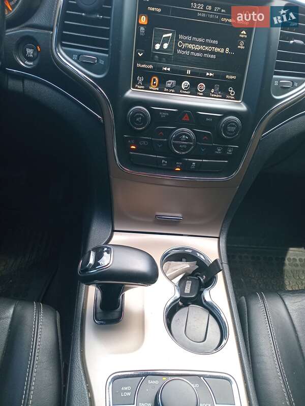 Внедорожник / Кроссовер Jeep Grand Cherokee 2013 в Ужгороде фото 19 Внедорожник / Кроссовер Jeep Grand Cherokee 2013 в Ужгороде