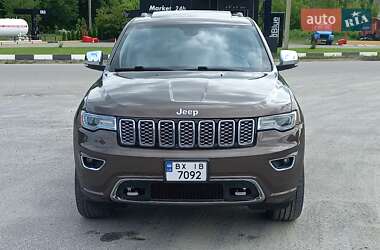 Внедорожник / Кроссовер Jeep Grand Cherokee 2017 в Хмельницком
