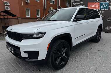 Внедорожник / Кроссовер Jeep Grand Cherokee 2024 в 