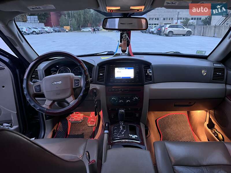 Внедорожник / Кроссовер Jeep Grand Cherokee 2006 в Тернополе