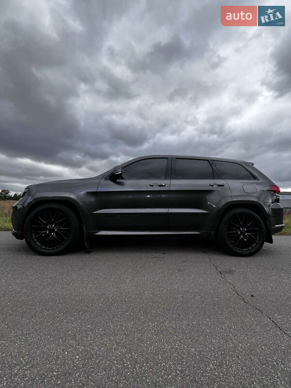 Jeep Grand Cherokee 2016